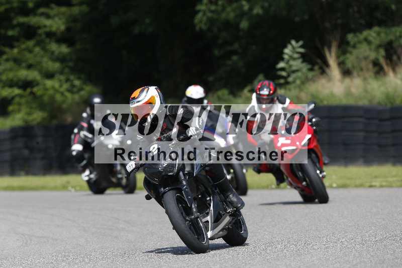 Archiv-2025/42 07.08.2025 Peter Studer Girls Day ADR/Gruppe pink/2